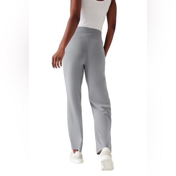 Athleta Seasoft Pants, Women’s Size Medium Petite- Color: Coastline Blue NWT - Picture 3 of 6